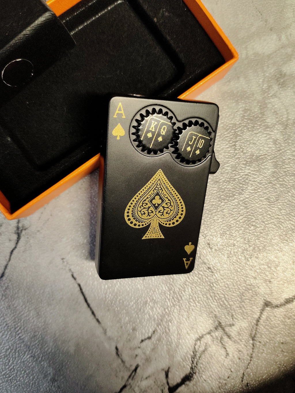 Ace Royal Flush | Interactive Gear Neon Green Flame Lighter