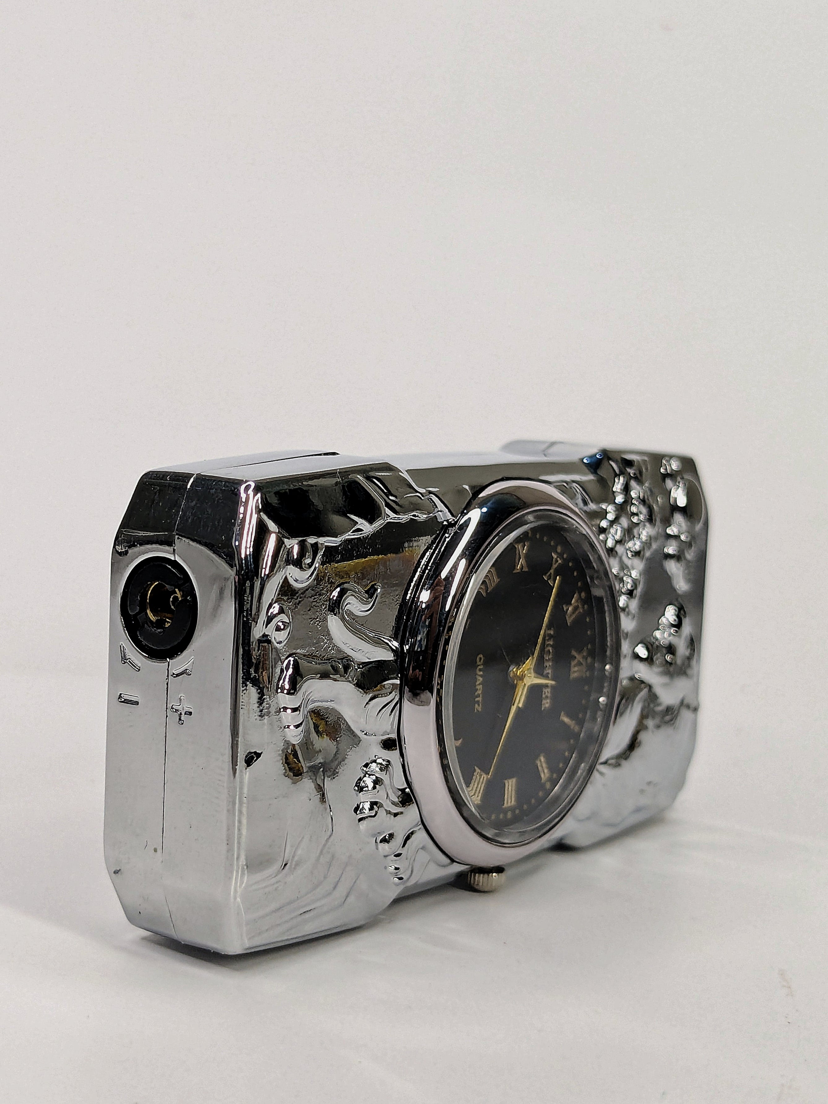 Golden Roaring Tiger | Premium Dual-Function Clock Pocket Lighter (Silver)