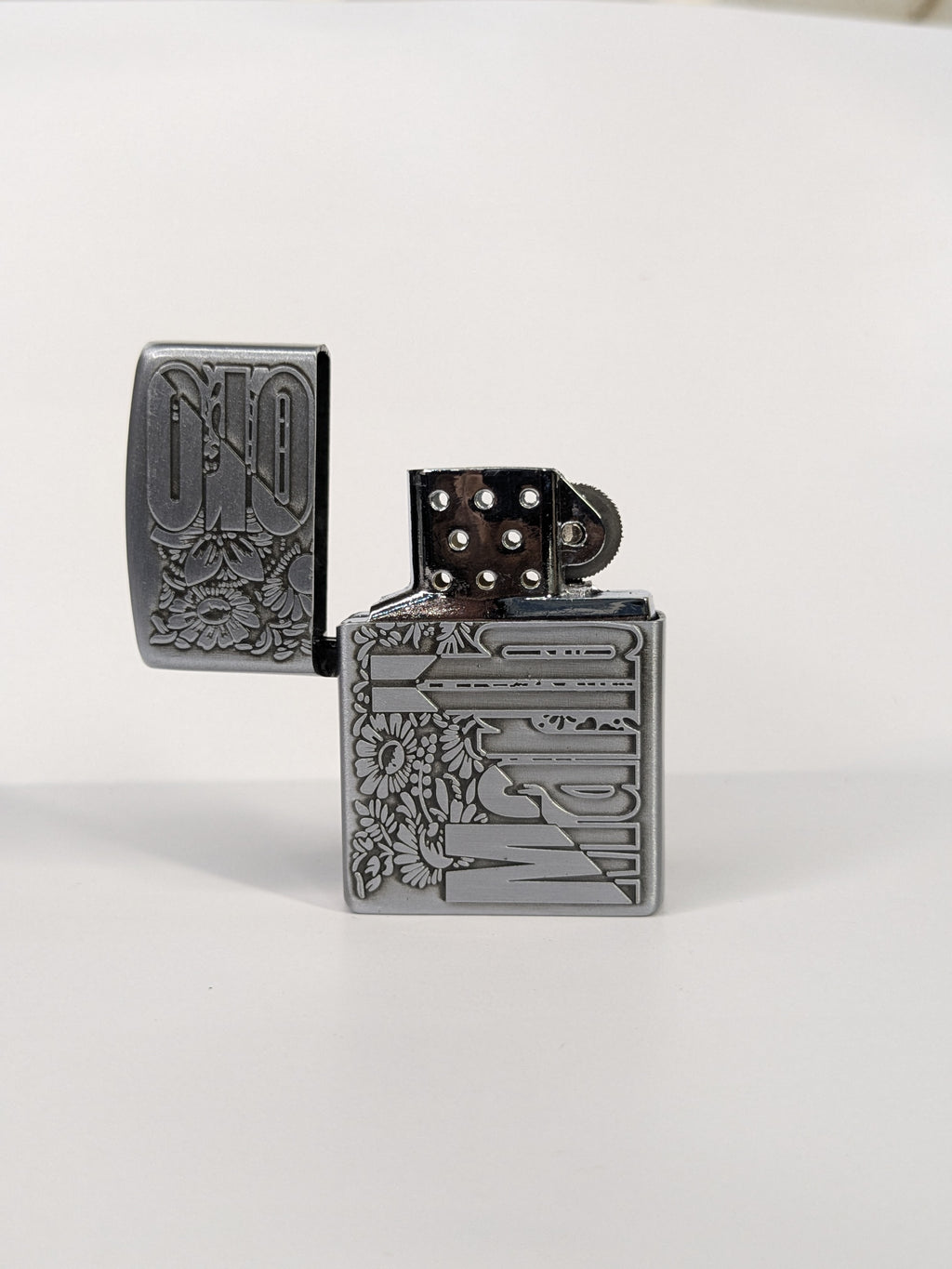 Vintage Marlboro Engraved Brass Lighter with Floral Design (Silver)