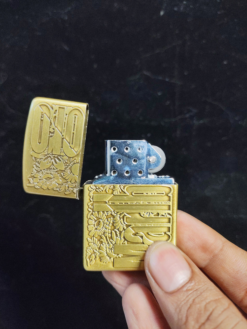 Vintage Marlboro Engraved Brass Lighter with Floral Design (gold)